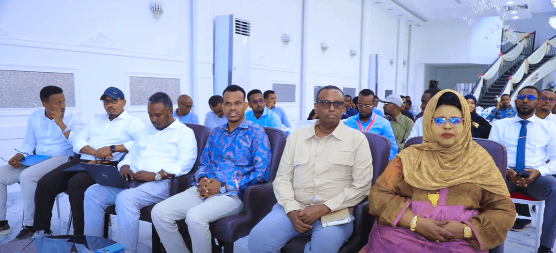 Maxaa laga bartay Damal Caafimaad, maxaase laga filayaa wejiga cusub?
