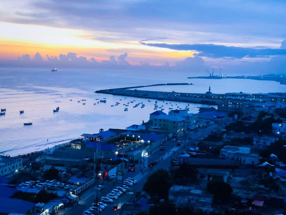 Muqdisho: Isbeddelka Ganacsi oo wax ka beddelay nolosha habeenkii