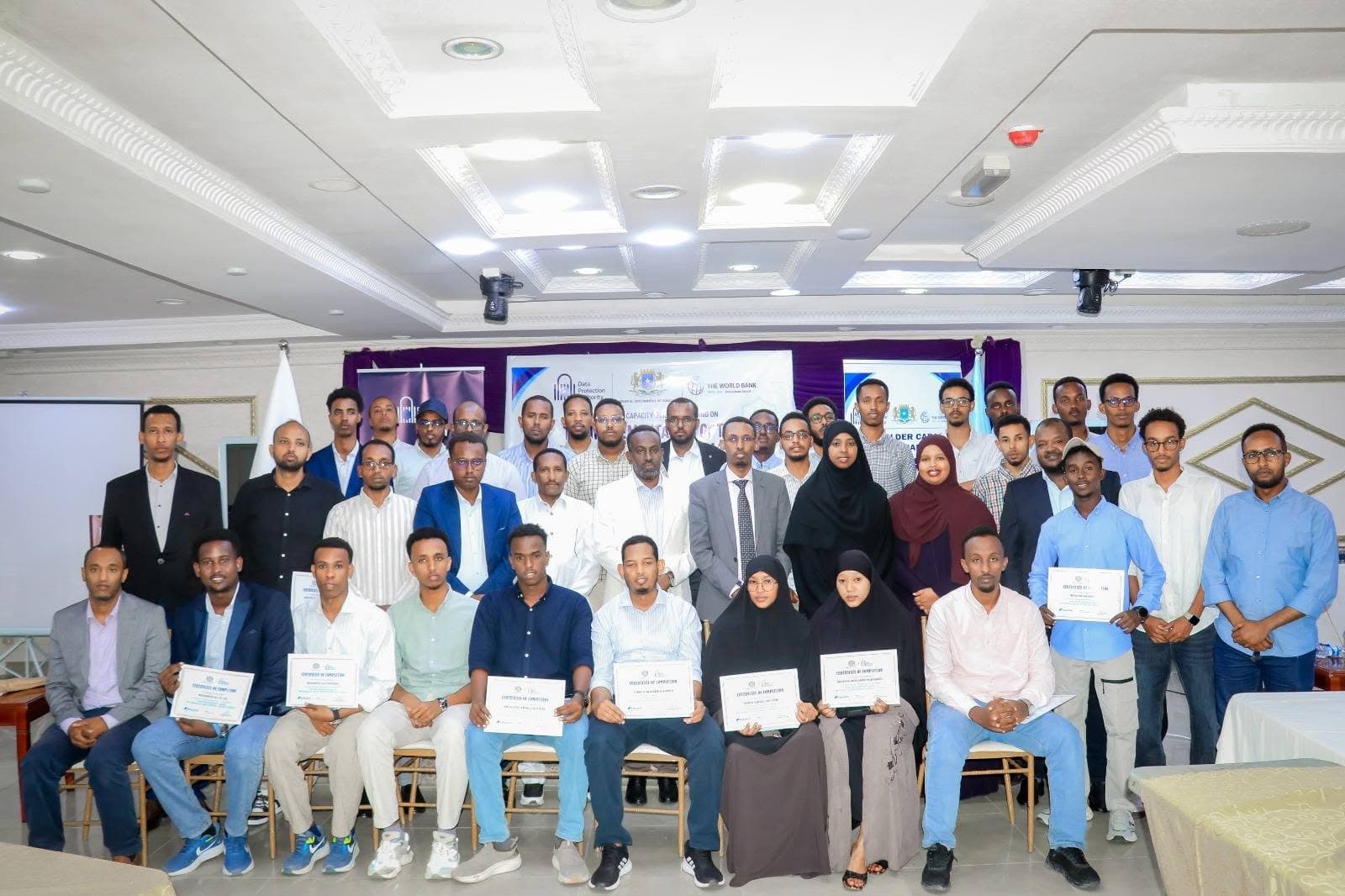Howlwadeenada hay’adaha Dowladda iyo kuwa Gaarka oo loo tababaray ilaalinta xogta shakhsiga ah