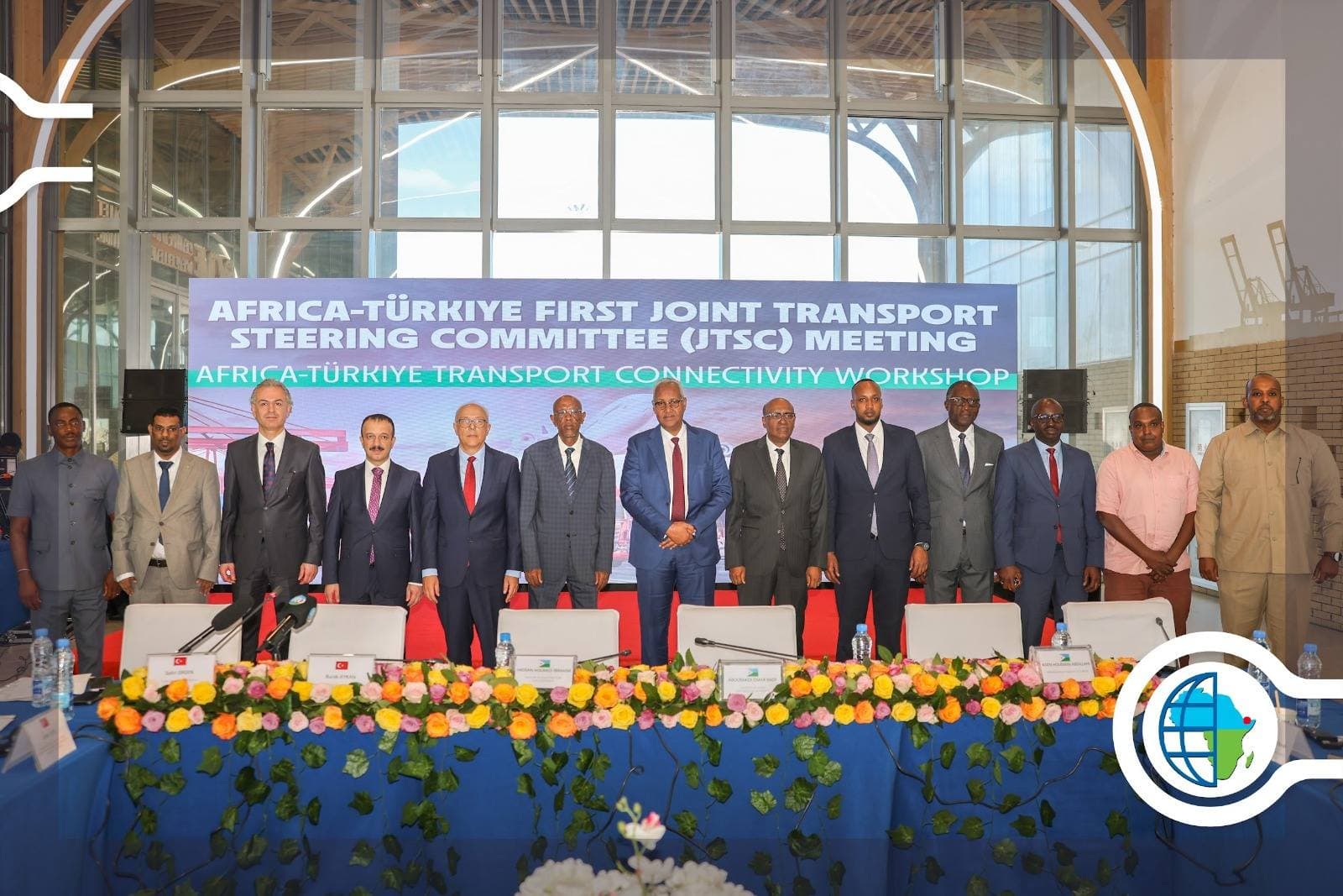 Jabuuti oo martigelisay kulanka isku xirka gaadiidka Turkiga iyo Afrika