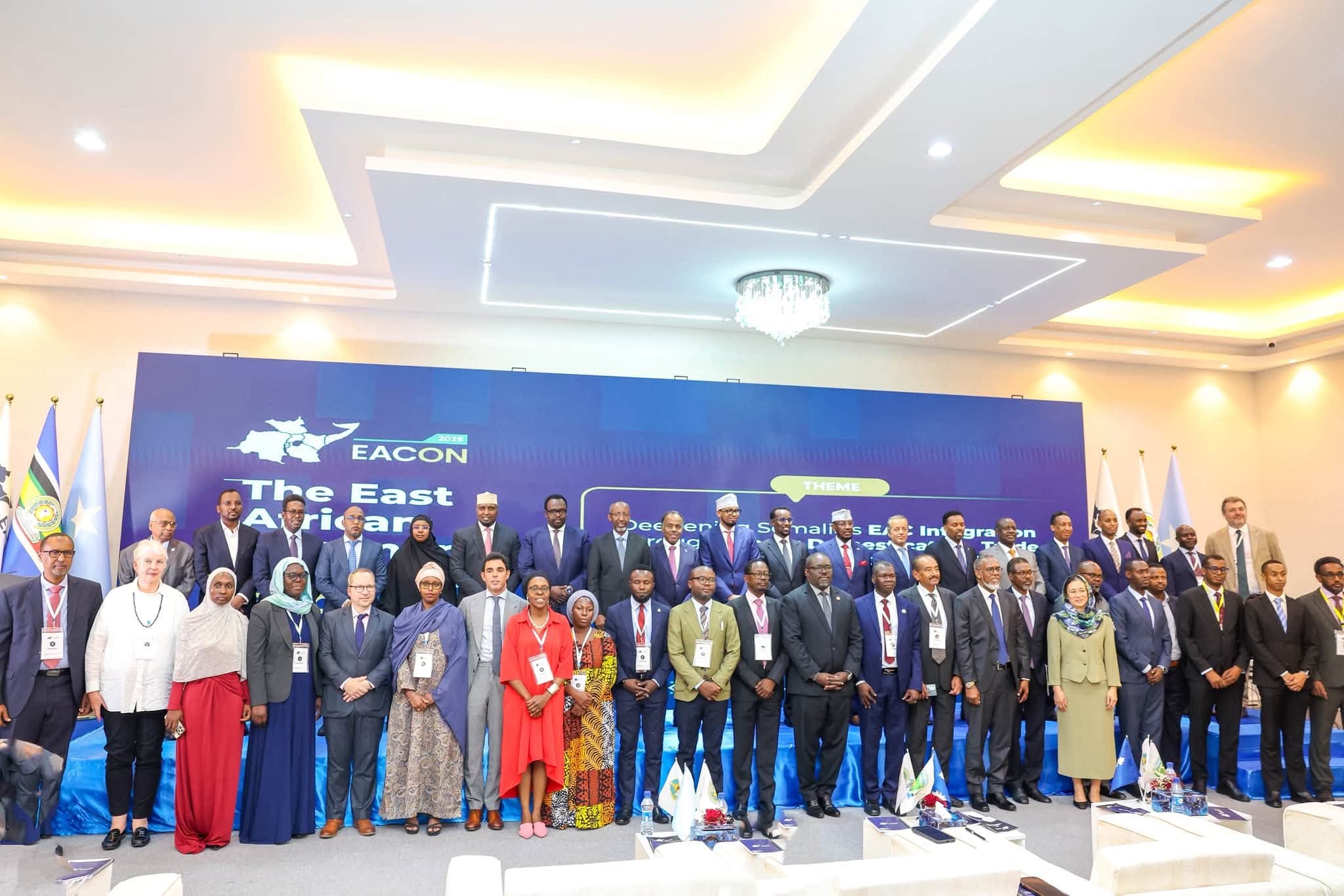 Muqdisho oo Laga Furay Shir Looga Hadlayo Ka Faa’iidaysiga Xubinnimada Soomaaliya ee Bulshada Bariga Afrika