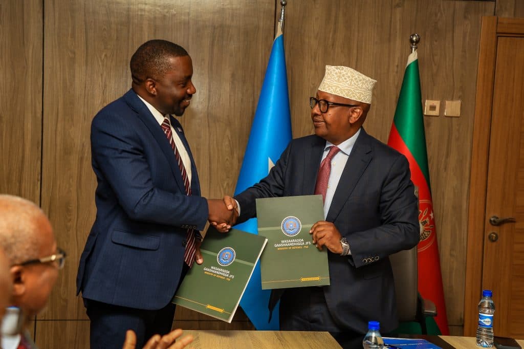 Soomaaliya oo heshiis la saxiixatay xarunta CIVIC si loo xoojiyo badbaadada rayidka