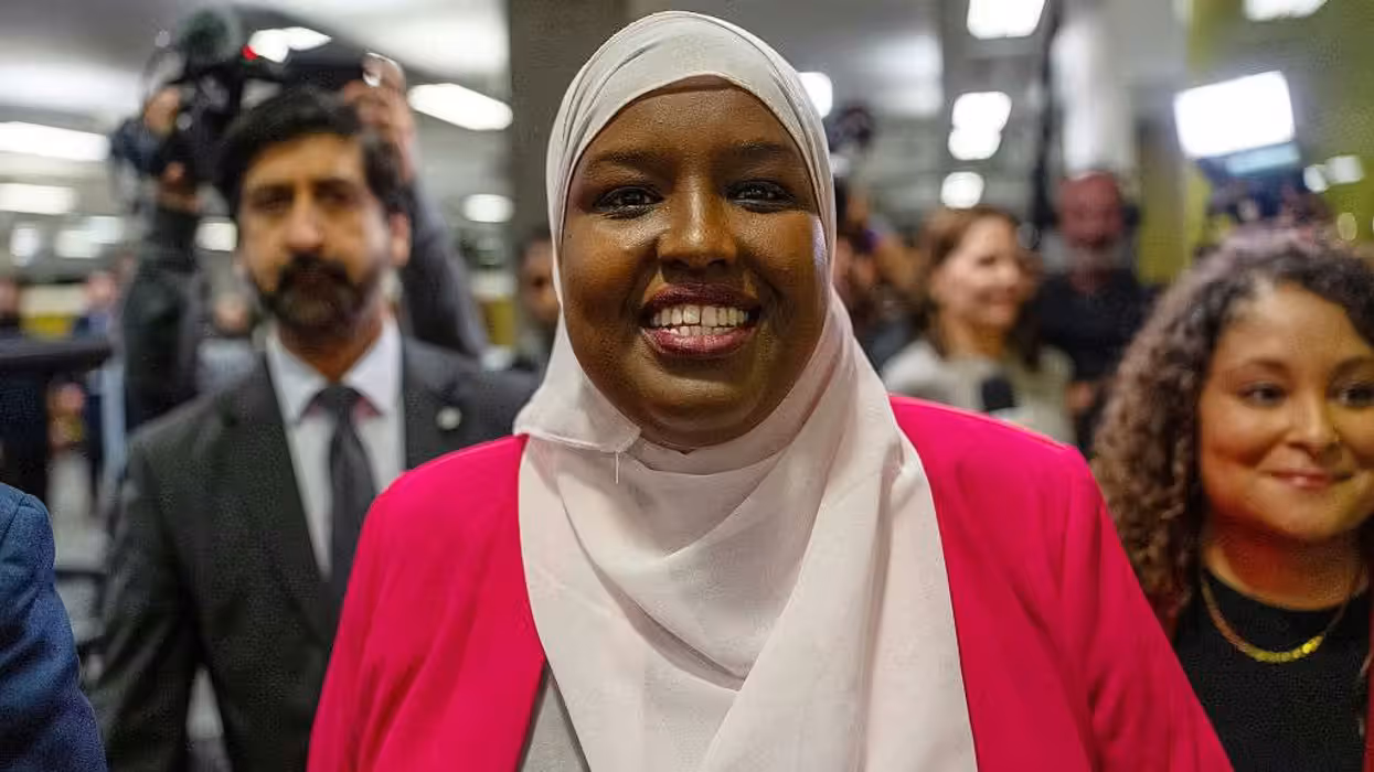 Sagal Cabdi-Wali oo ku guuleysatay kursigii Baarlamaanka Britain ee uu baneeyay Ra’iisul Wasaare Keir Starmer