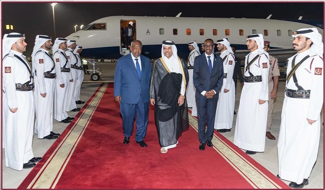 Madaxweynaha Jabuuti oo gaaray Doha si uu uga qayb galo shir degdeg ah