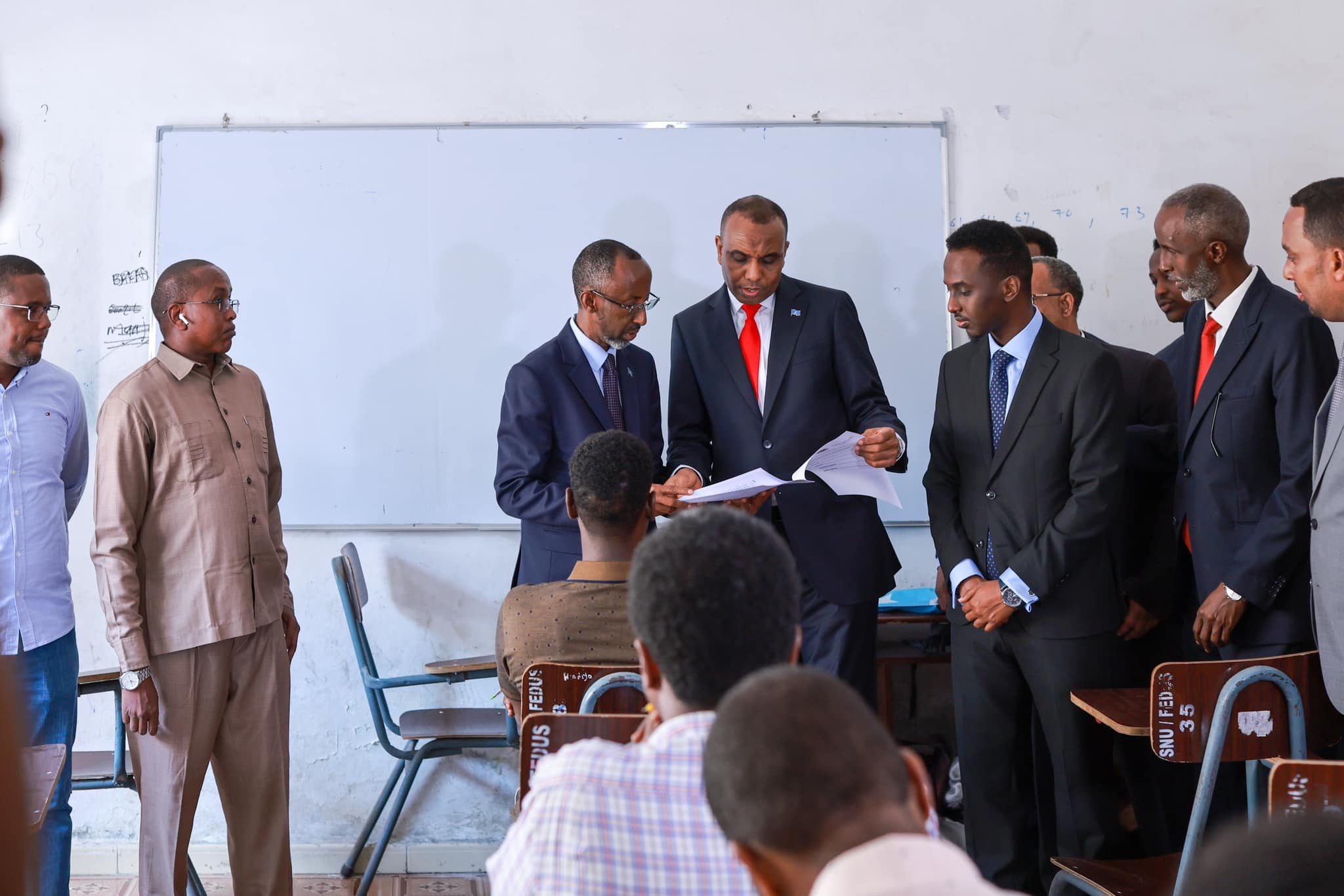 Soomaaliya oo hiigsanaysa shaqaalaysiinta 12,000 oo Macallin 2026