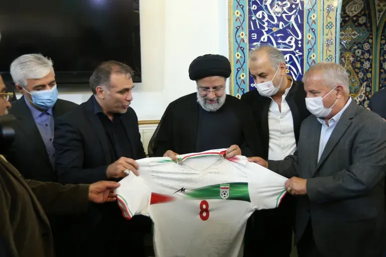 Sidee namber-ka 8 xiriir ula lahaa nolosha m/w geeriyooday ee Iran?