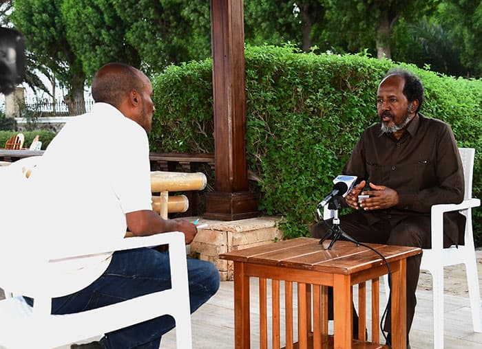 Xasan Sheekh: Waxaan la wareegeynaa mas'uuliyadda amniga 15 bilood gudahood