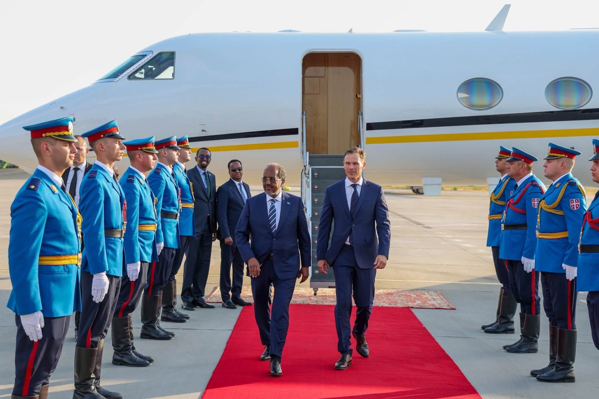 Muxuu yahay shirka uu Xasan Sheekh uga qaybgalayo dalka Serbia?