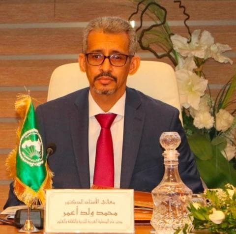 Wafdi ka socda Jaamacadda Carabta oo soo gaaray Muqdisho 