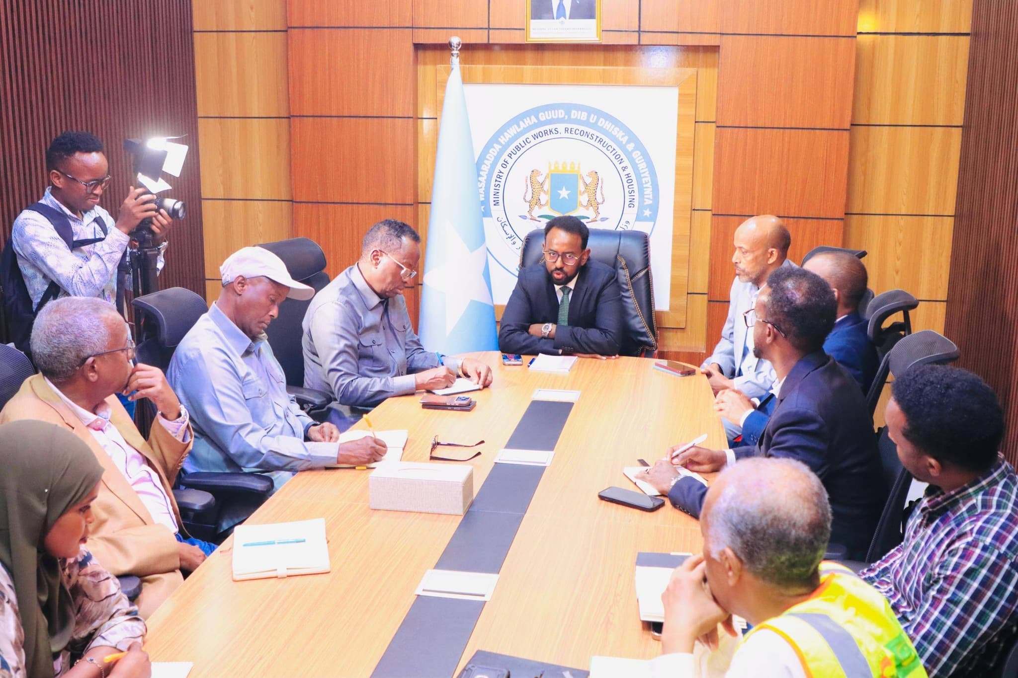 Dowladda oo qorsheynaysa dib u dhiska buundooyinka Sabiib iyo Bariire