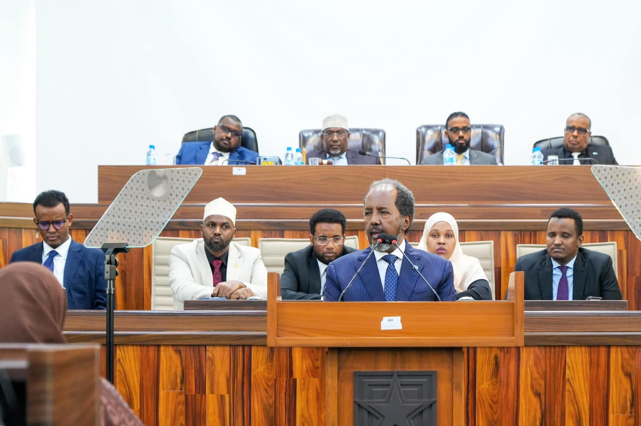 M/W Xasan oo AS ku eedeeyay in ay hurinayaan dagaal beeleedyada