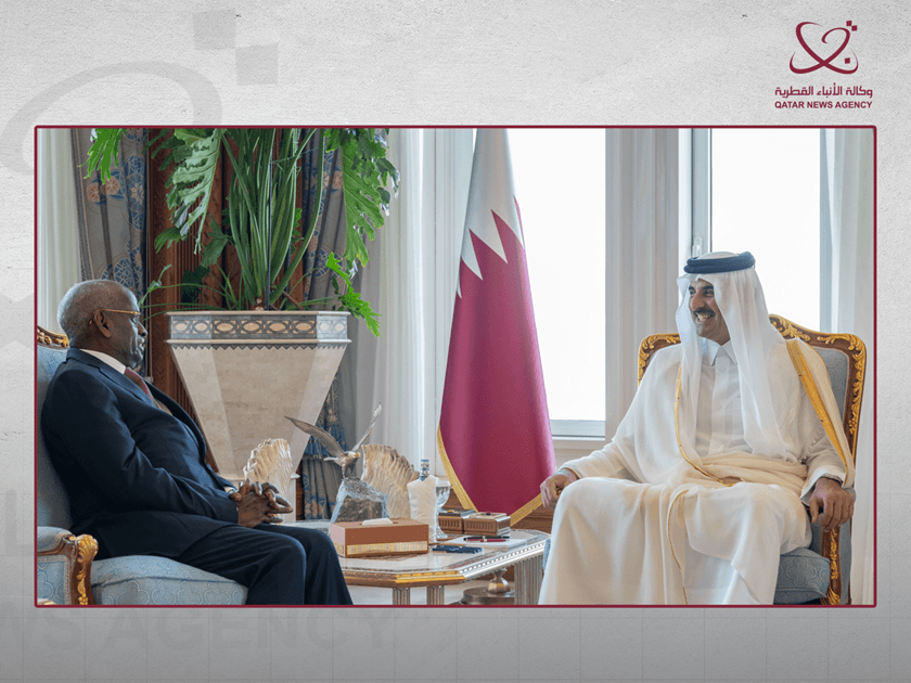 Amiirka Qatar oo dhambaal ka helay Madaxweynaha Jabuuti