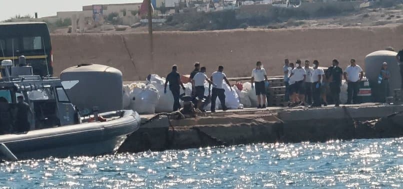 Ugu Yaraan 27 Qof Ayaa Ku  geeryooday Doon Ku Rogmato Badda Mediterranean-ka.