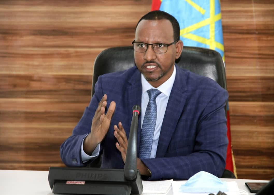 Abiy Axmed oo ku xigeenkiisa u magacaabay Aadan Faarax