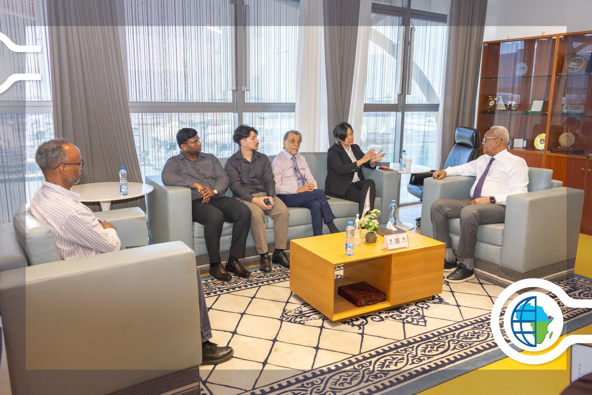 Jabuuti iyo shirkad laga leeyahay Singapore oo xoojinaya iskaashiga dekedaha