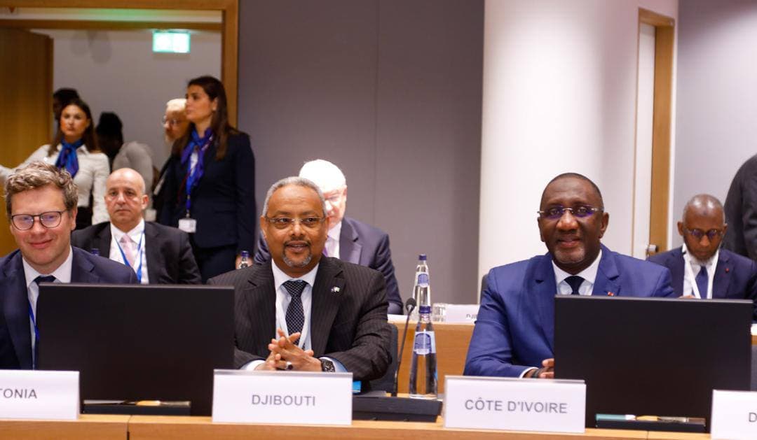 Jabuuti oo ka qaybgashay Shirka  Wasiirrada AU-EU ee Brussels