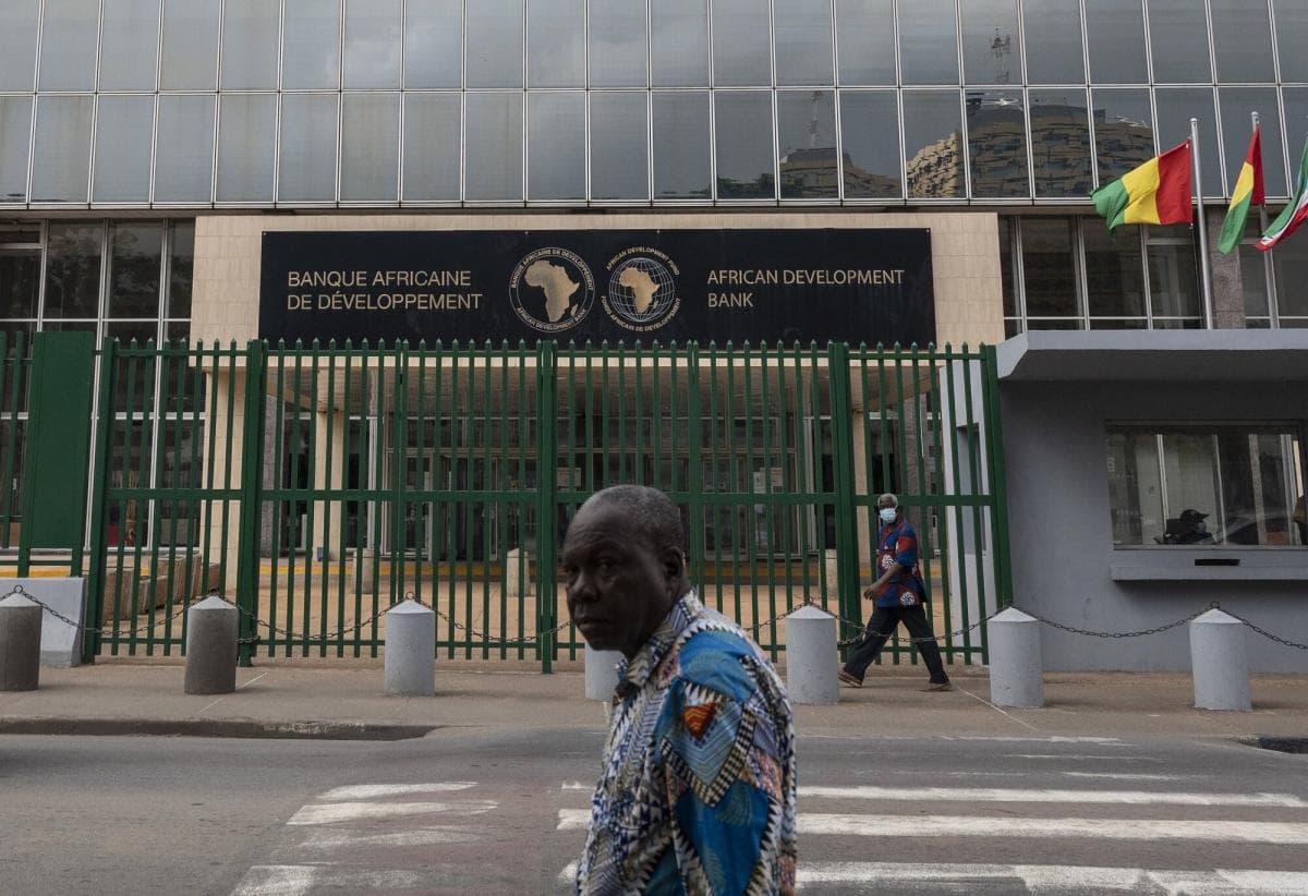 Shaqaalaha Bangiga Horumarinta Afrika oo ku laabanaya Itoobiya