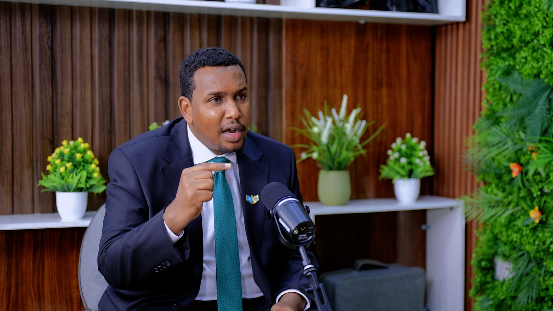 Maxaa sababay in dib loo dhigo shirkii mucaaradka?