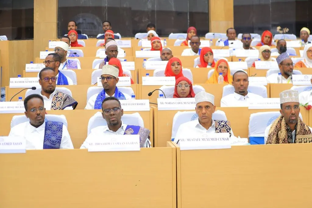 Golaha 7-Aad Ee Dds Oo Doortay Guddoonkiisa, Mustafe Cagjarna Mar Kale Loo Doortay Madaxweyne