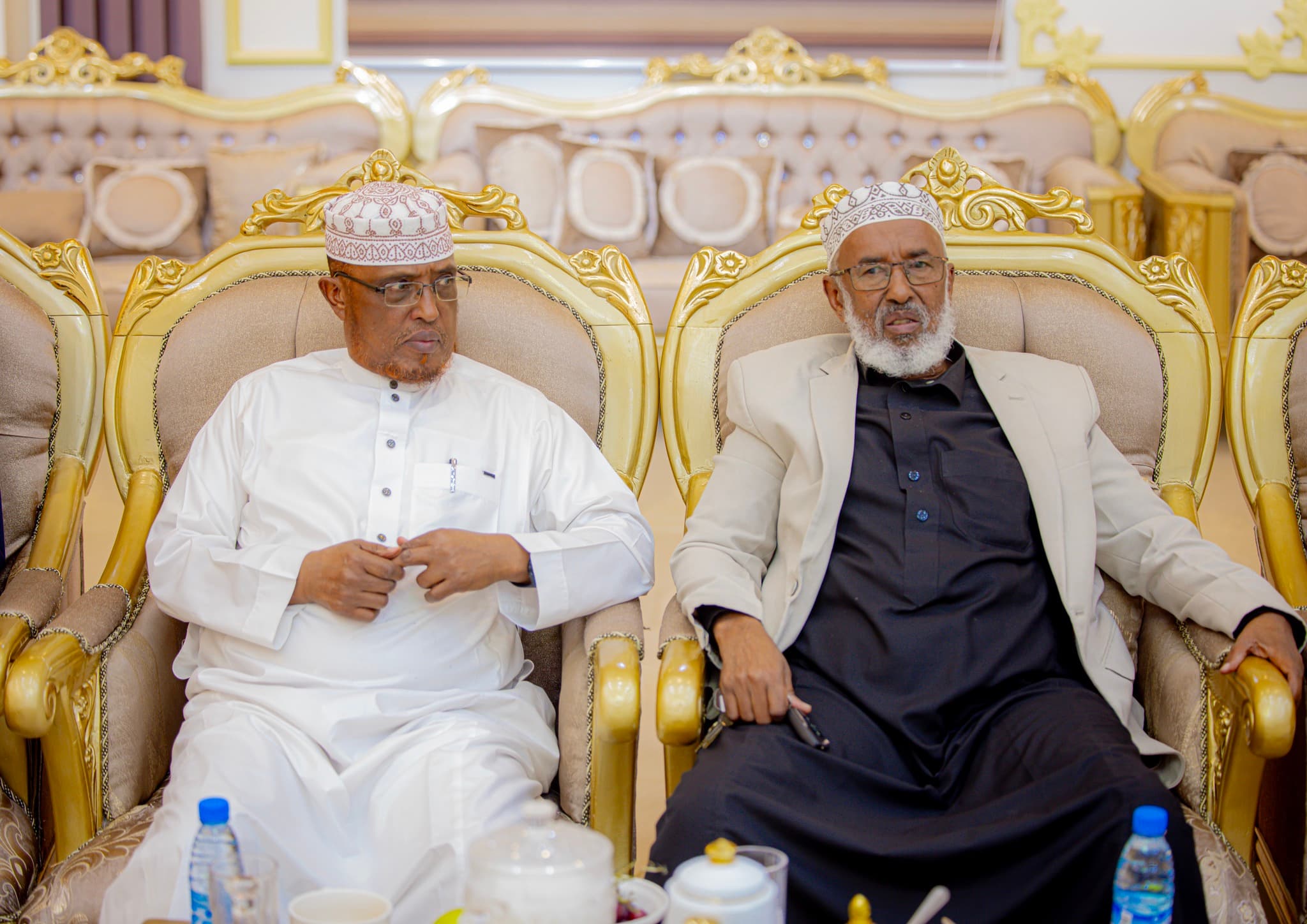 Cirro oo warbixinno Arrimaha Dibadda ah siiyay Culimada Somaliland.