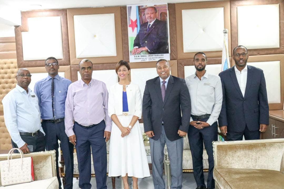 Jabuuti oo dardargelinaysa shaqaalaysiinta dhalinyarada iyada oo kaashanaysa hoteellada