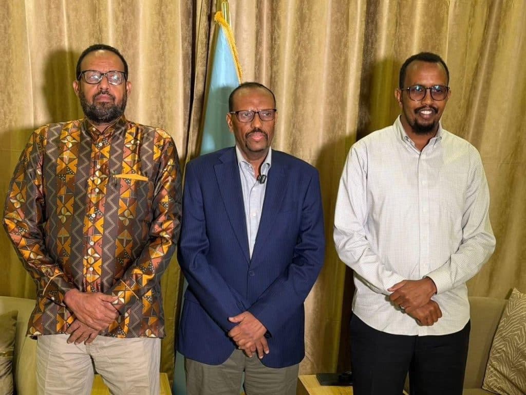 Guddiga Dib-u-eegista Dastuurka Soomaaliya oo kala jabay