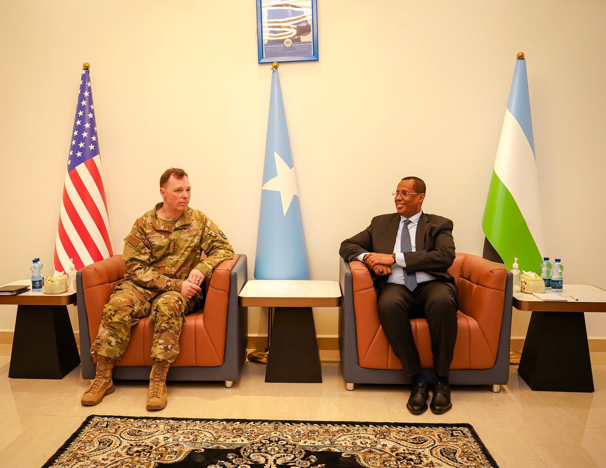 AFRICOM iyo Puntland oo ka wada hadlay hawlgallada ka dhanka ah Daacish