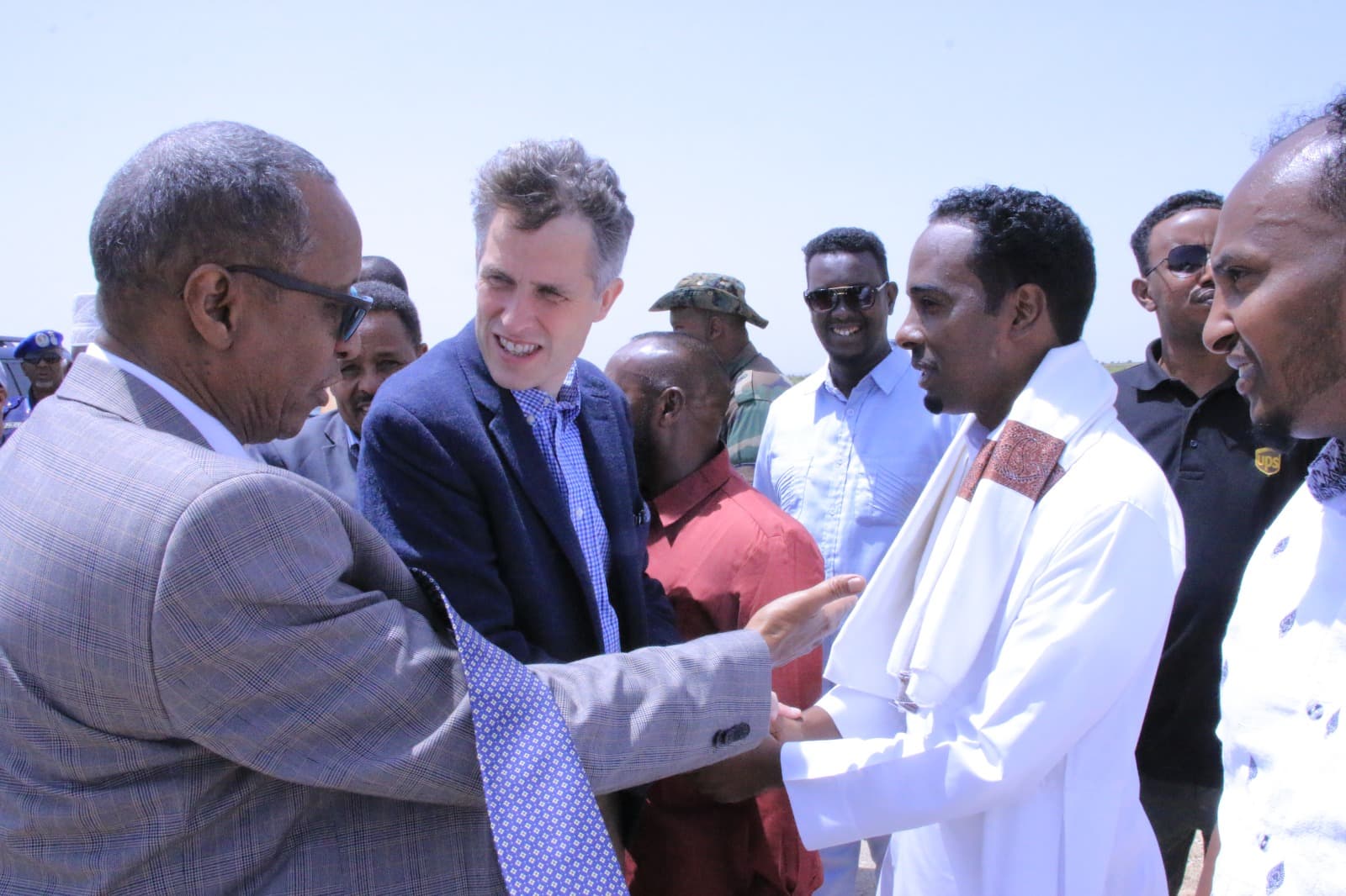 Gavin Williamson Khudabad ka jeediyay Golaha Wakiillada Somaliland
