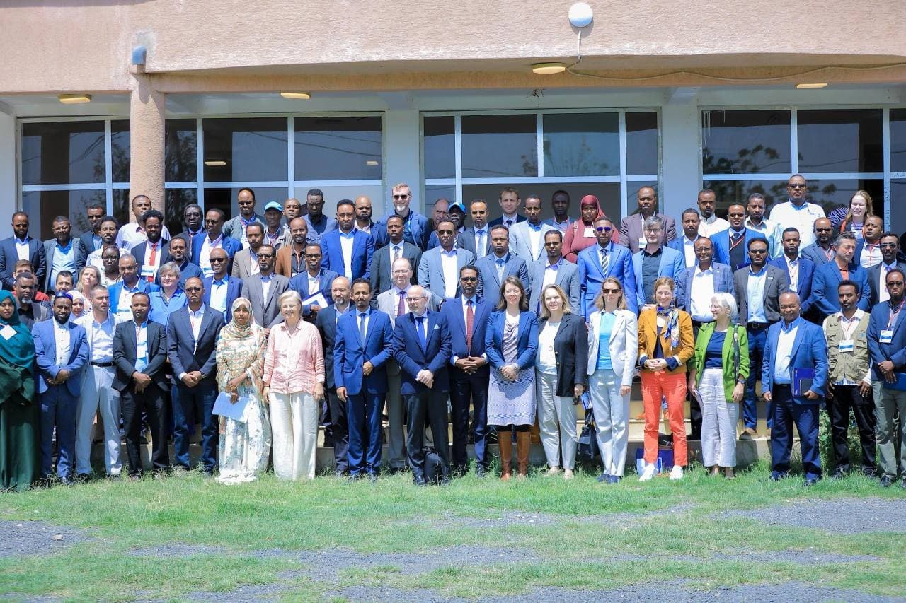 DDS oo Daahfurtay Hindisaha Xarunta Horumarinta dadka.