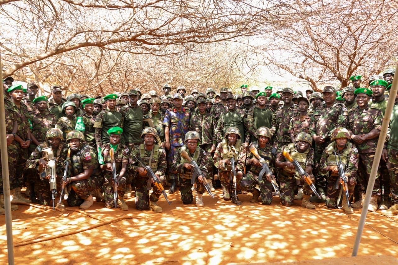 Wasiirka gaashaandhigga kenya oo booqday Kismaayo 