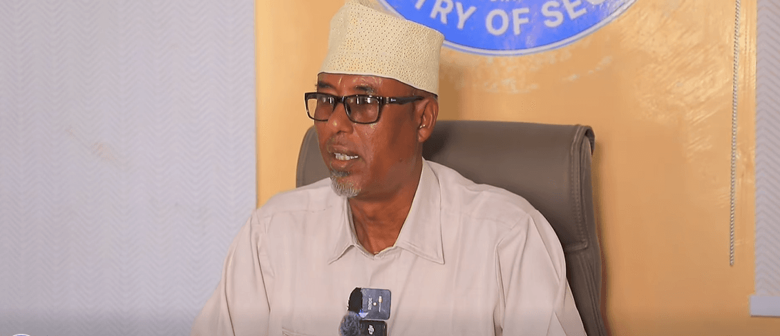 Waqooyi Bari oo beenisay inay jiraan gaadiid ka gudbay waddada Oog–Laascaanood