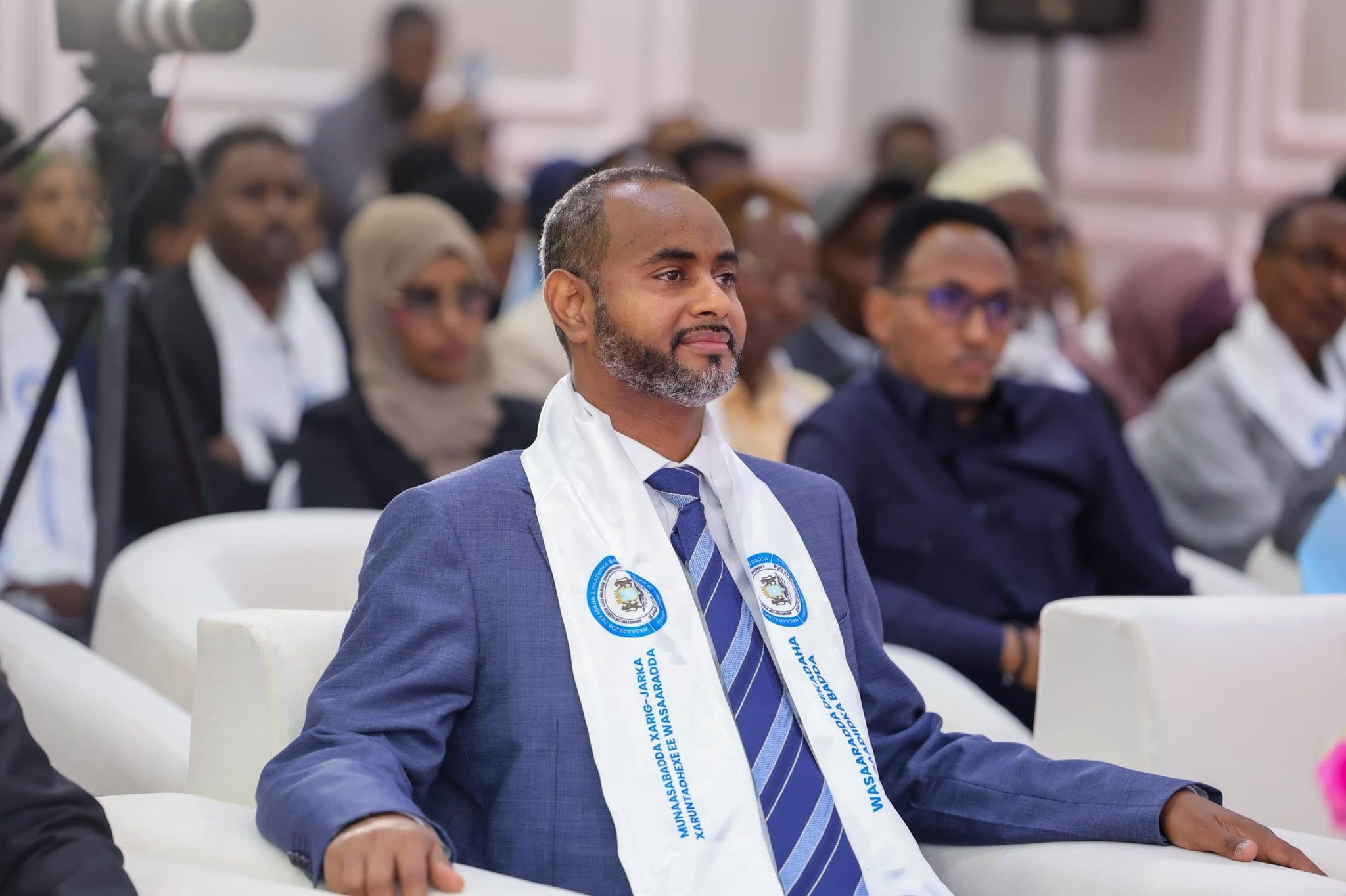 Wasiirka Dekedaha Soomaaliya oo ka jawaabay hadallada safiirkii hore ee Turkiga