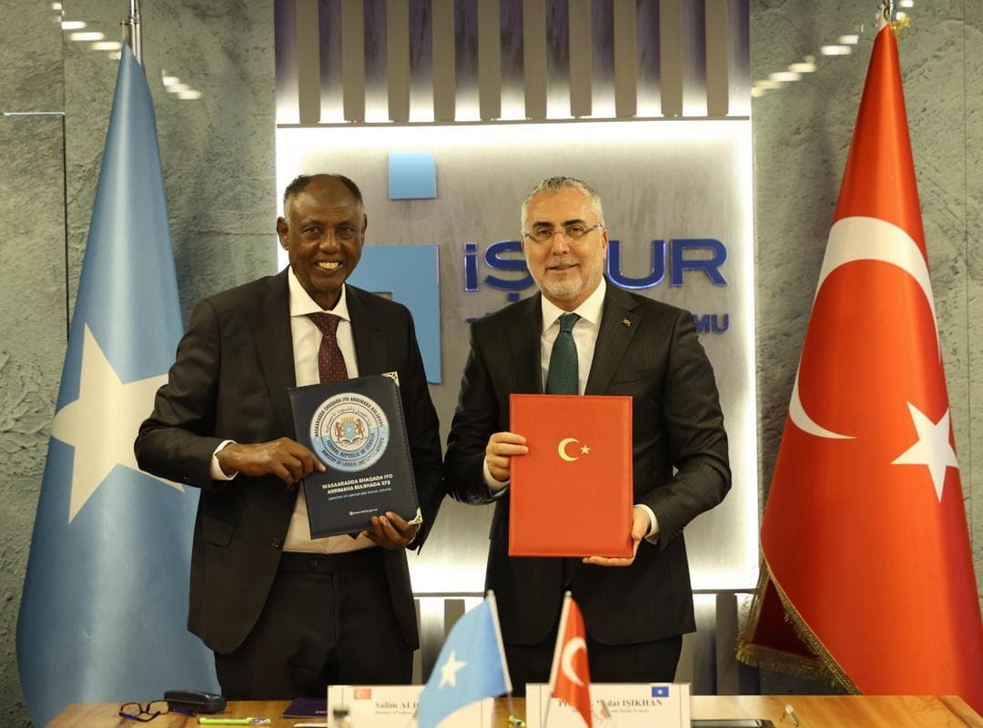 Soomaaliya iyo Turkiga oo hirgeliyay heshiis hakad ku jiray ku dhowaad 10 sano