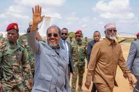 Sidee laga yeelayaa waaranka soo qabasho ee Axmed Madoobe ka yaalla Gobolka Banaadir?