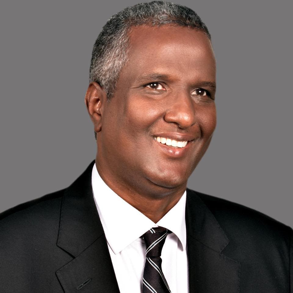 Cabdiraxmaan Cabdishakuur oo cambaareeyay xariga Cali-nuur Salaad