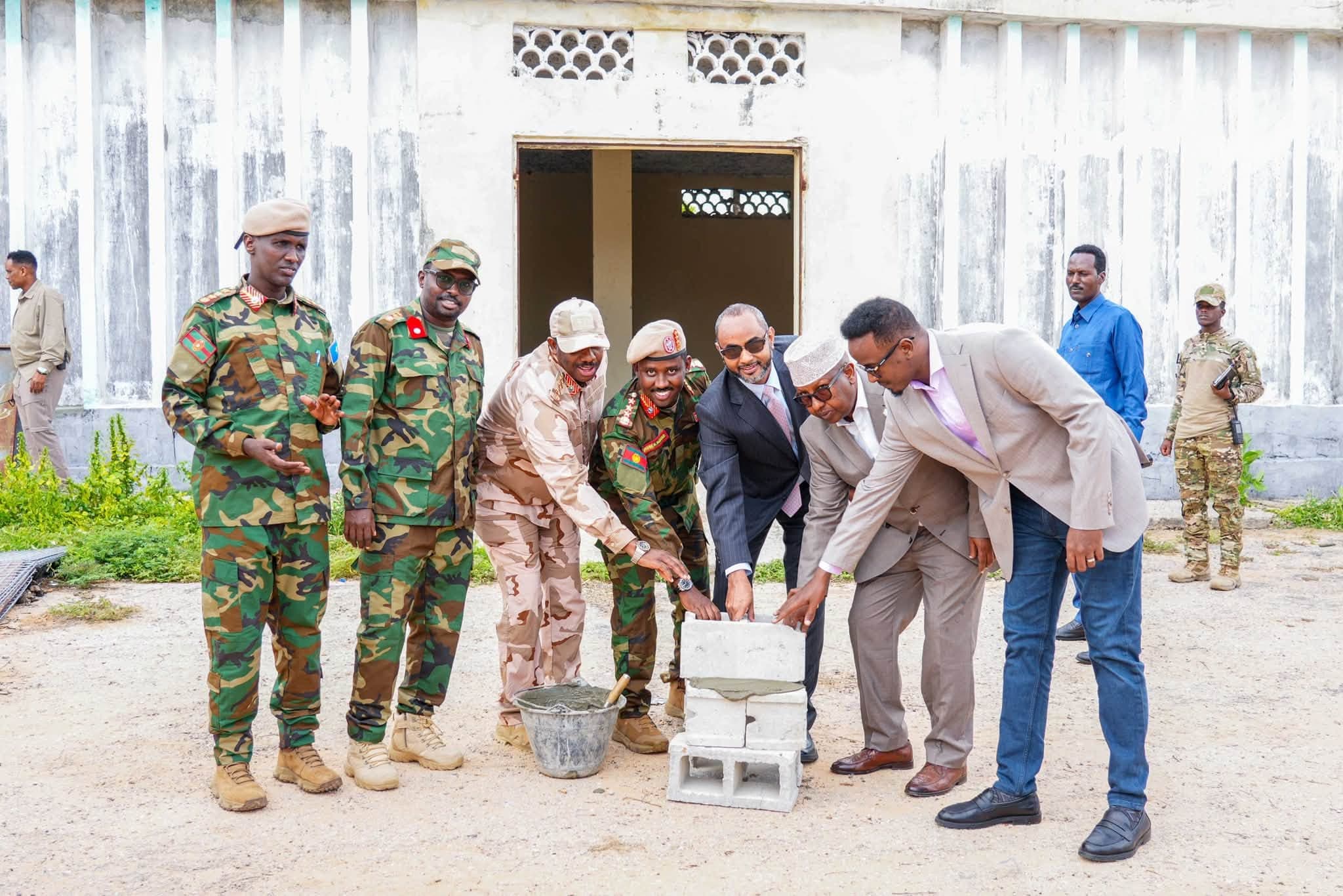 Guddoomiyaha Golaha Shacabka oo dhagax-dhigay xarun xabsi oo laga dhisayo taliska sirdoonka ciidanka