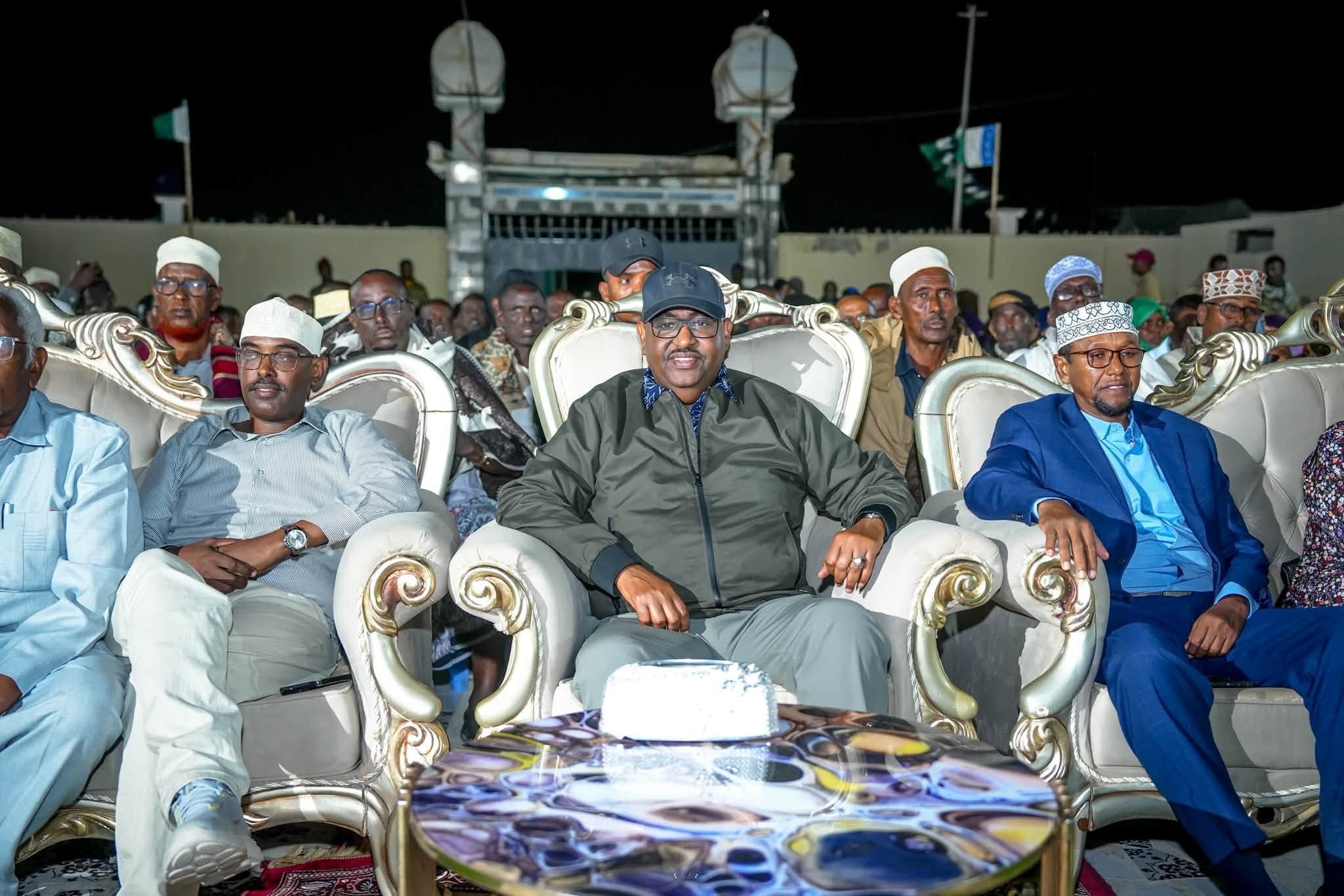 Deni oo sheegay in danaha shisheeye ay ka dambeeyaan burcad-badeednimada Soomaaliya 