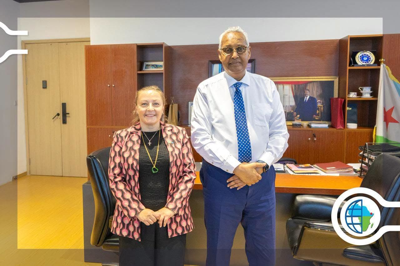 Jabuuti iyo UNDP oo ka wada hadlay yaraynta qiiqa dekedaha iyo tamarta la cusboonaysiin karo