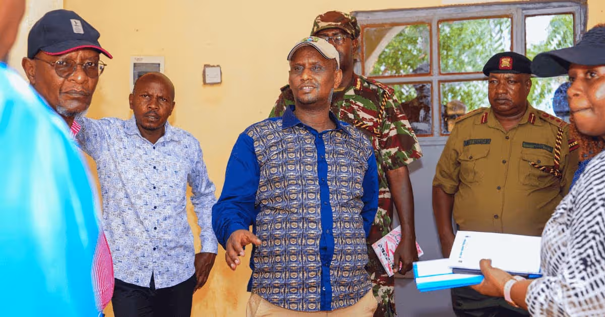 Kormeer ku socda mashaariicda horumarineed ee Mandera
