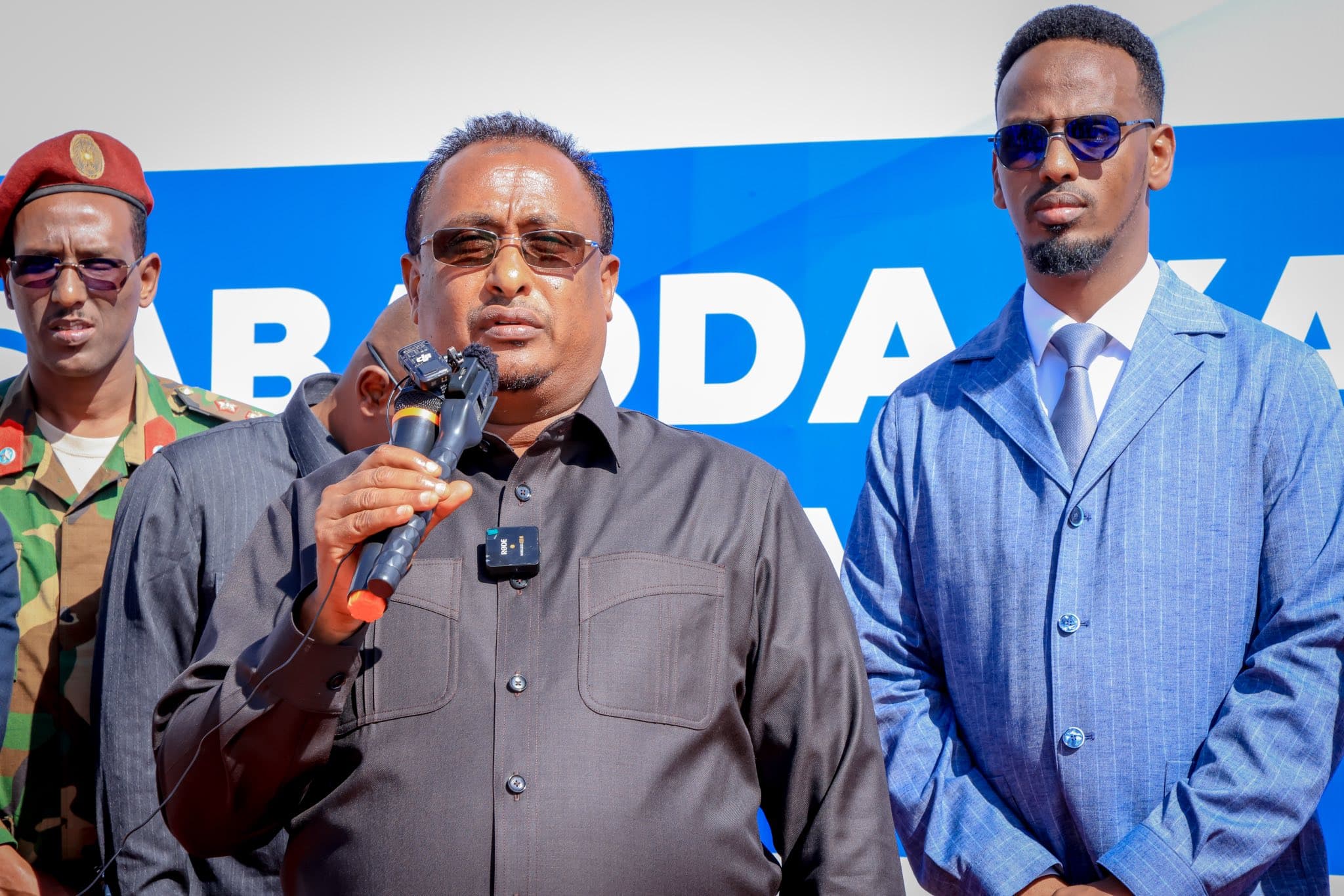 Dowladda oo hakisay dumintii iyo dhulkii laga saarayay dadwayanaha 