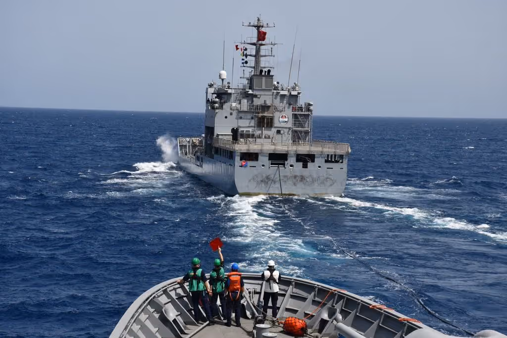 Maraakiibta dagaalka Turkiga ee qeybta ka ah howlgalka Soomaaliya oo ku soo xiranaya Muqdisho