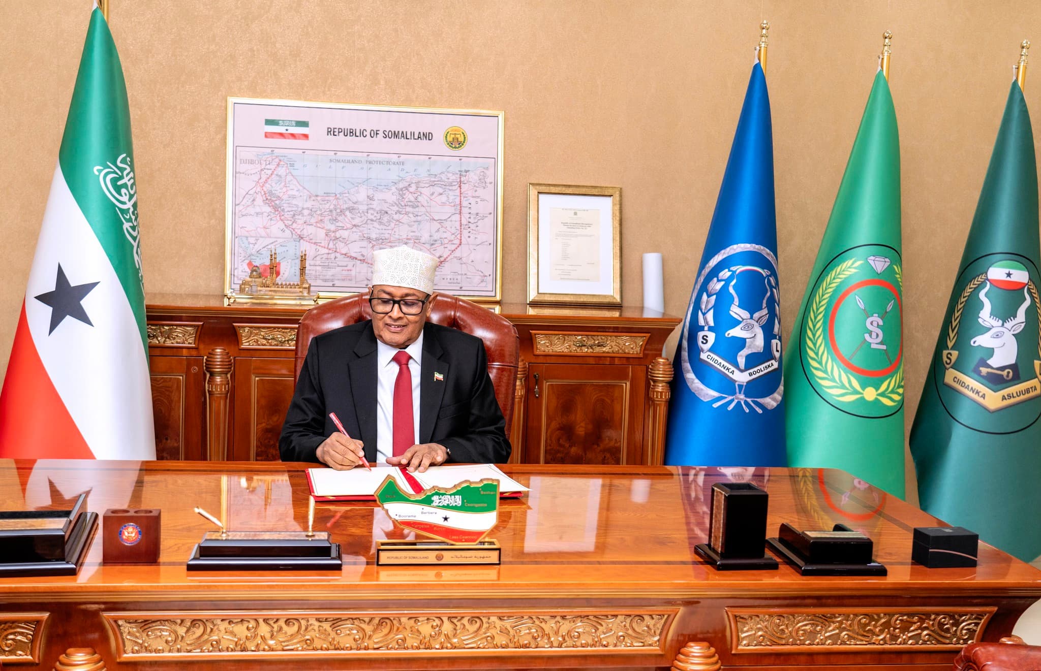 Madaxweyne Cirro oo Magacaabay Guddiga Qabanqaabada Xuska 18-ka May.