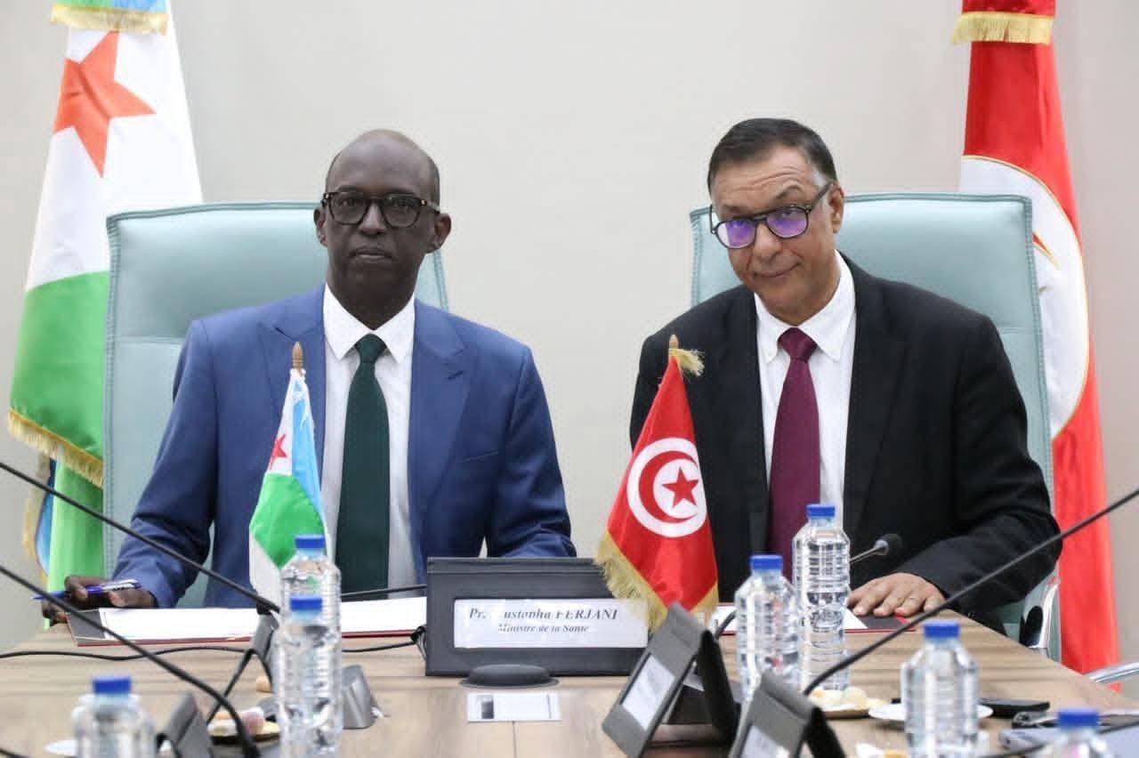 Jabuuti iyo Tunisia oo kala saxiixday dhowr heshiis oo dhanka caafiamadka ah 