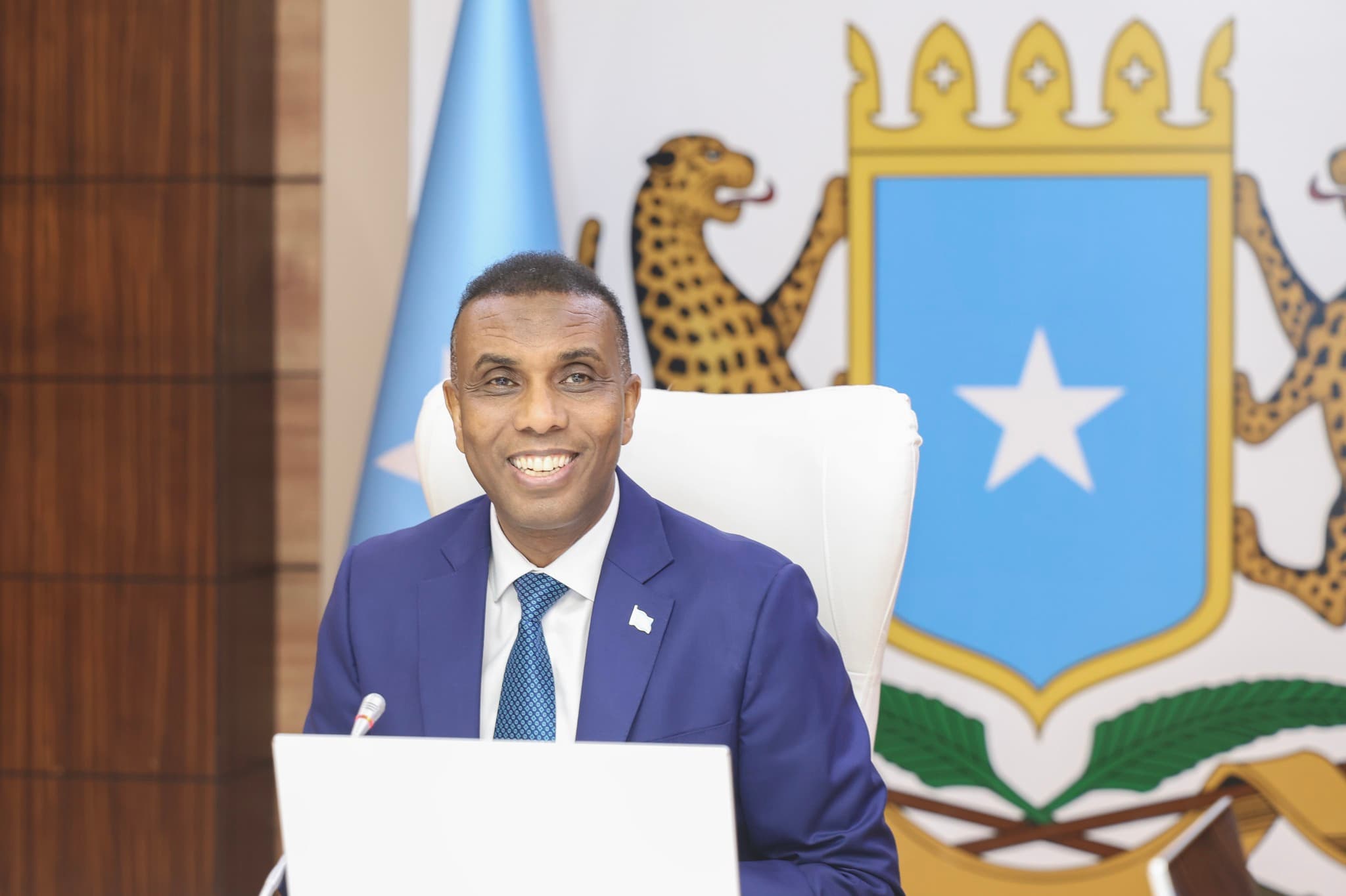 Xamse oo amaray dardargelinta mashruuca bullaacadaha Muqdisho 