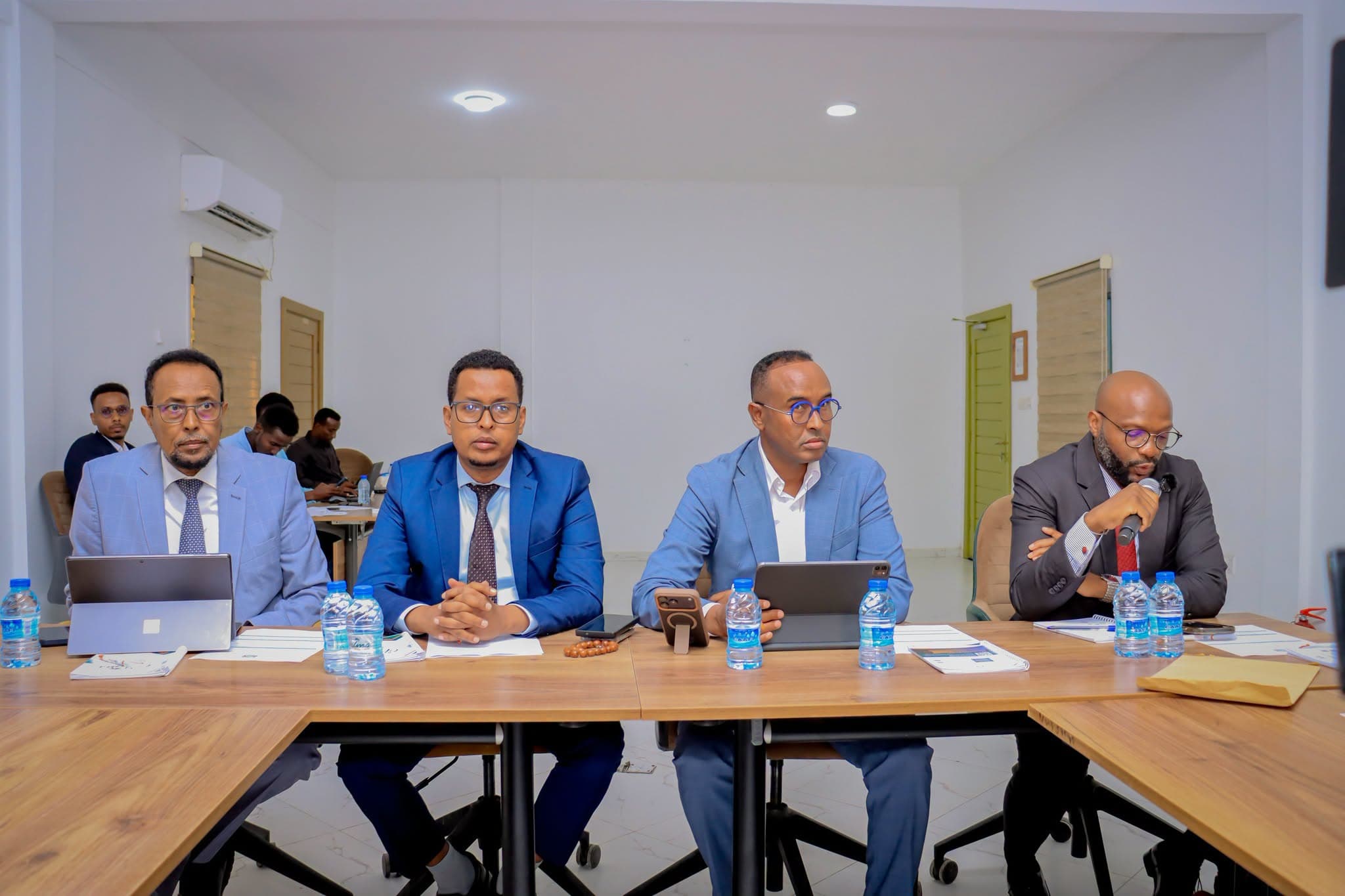 SoDMA iyo Bangiga Horumarinta Afrika oo Muqdisho ka daahfuray mashruuca dhisidda adkeysiga maaliyadeed ee Soomaaliya