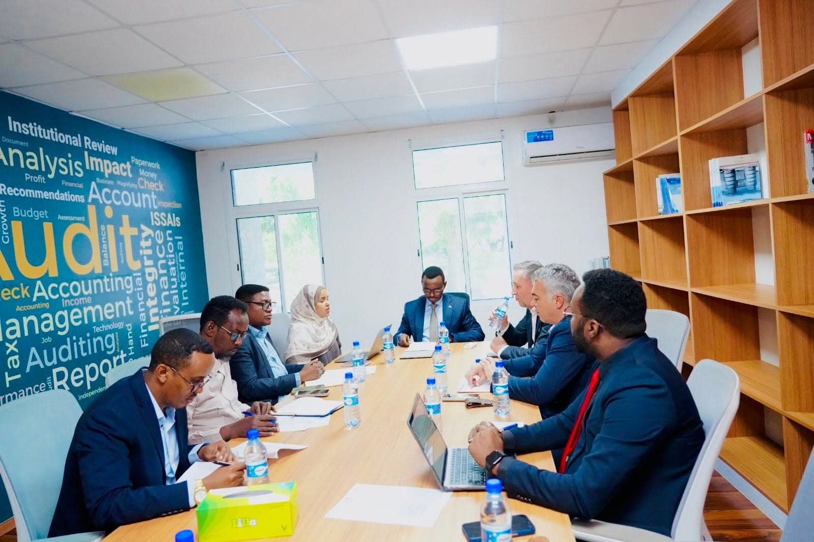 Soomaaliya oo wadda dabagalka dakhliga Dekedda Muqdisho