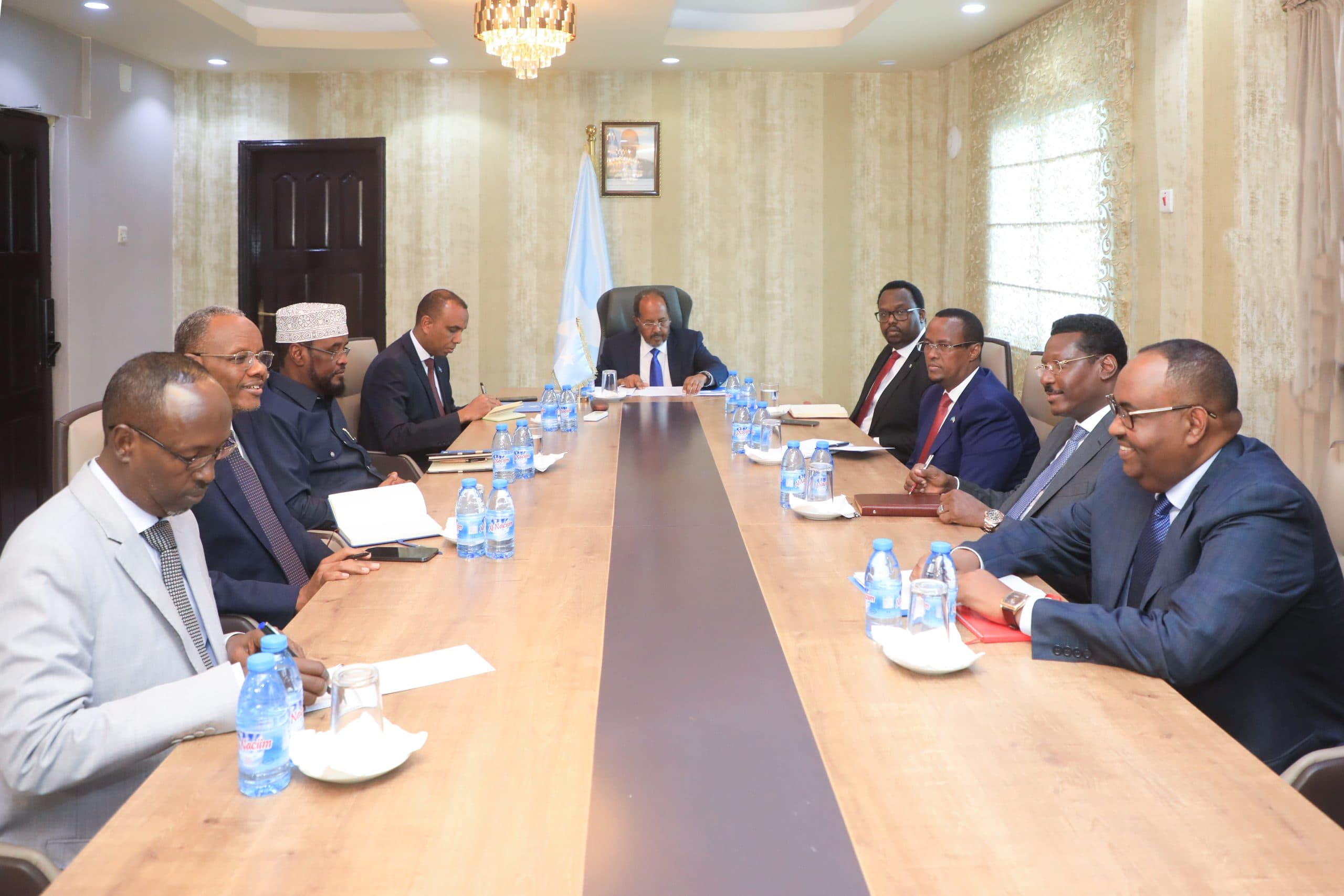 Shirka Golaha Wadatashiga Qaran oo dib loo dhigay
