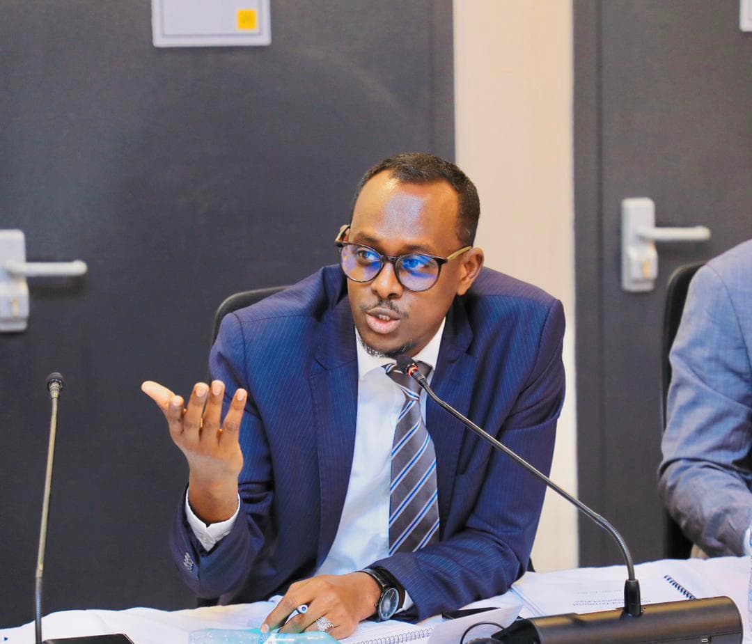 Aragti - Mas’uuliyadi Waa Meesheedee, Ma fahansannahay Mushkiladda Maareynta Biya-Mareennada Muqdisho?