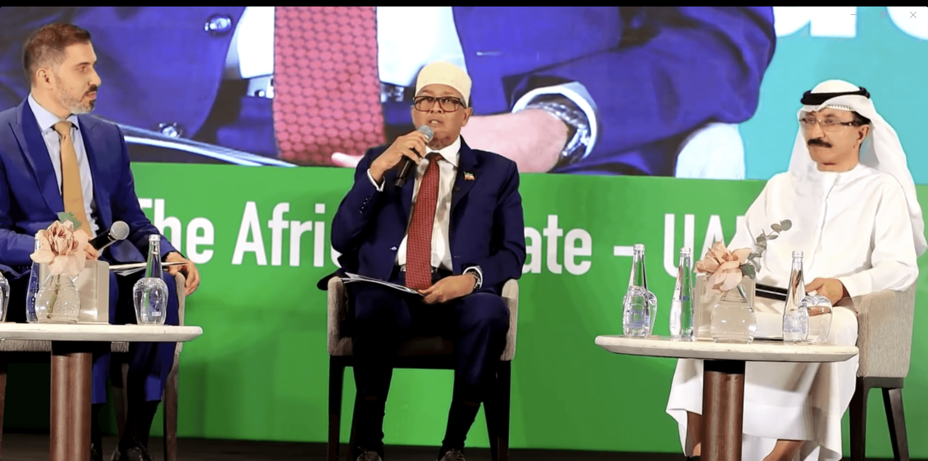 Madaxweyne Xasan oo ka mid ah madaxda aan weli ka jawaabin codsiga aqoonsi ee Cirro