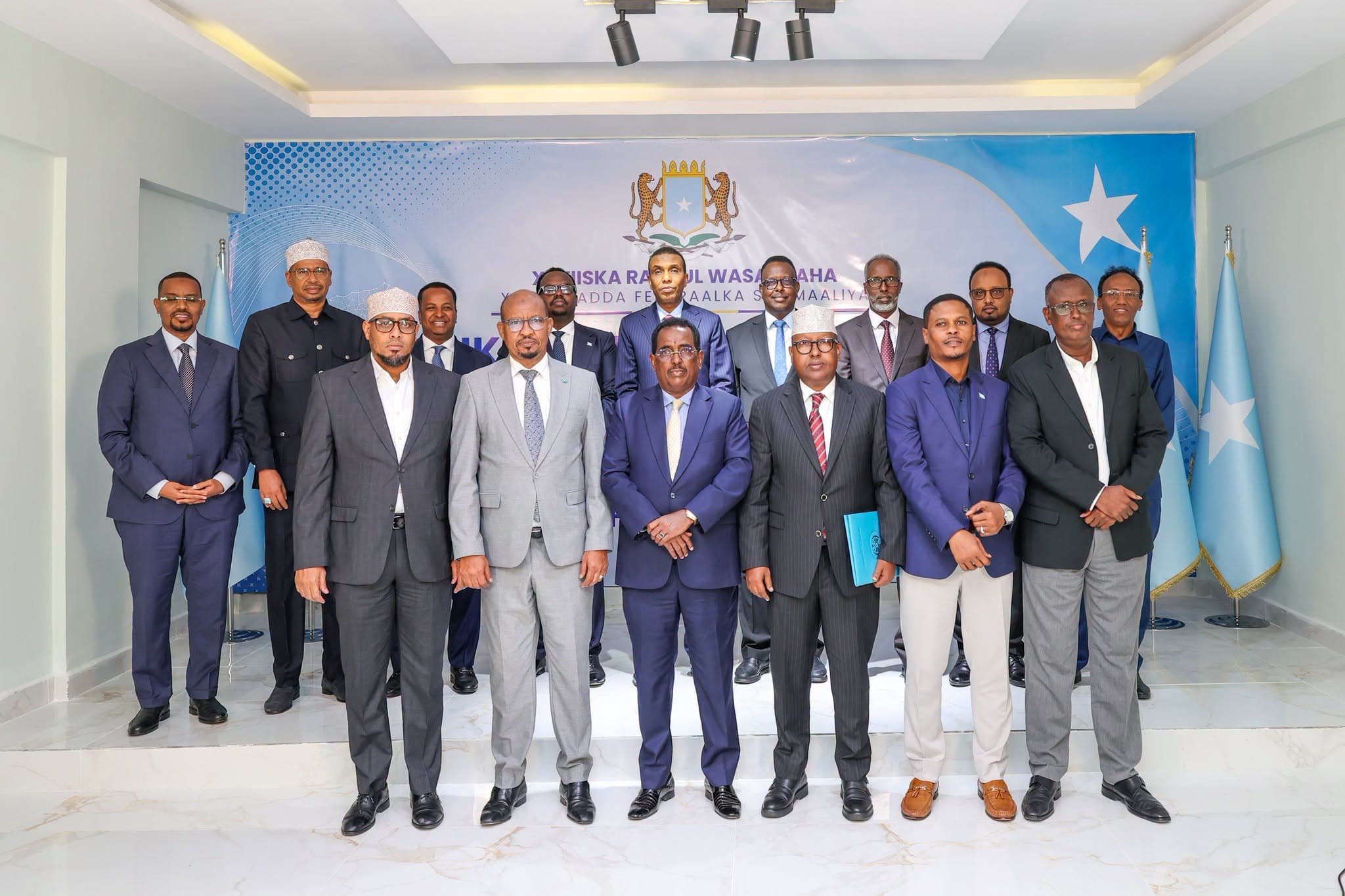  Ra’iisul Wasaare Xamsa oo la xisaabtan iyo qiimeyn ku sameeyay Golihiisa Wasiirrada 